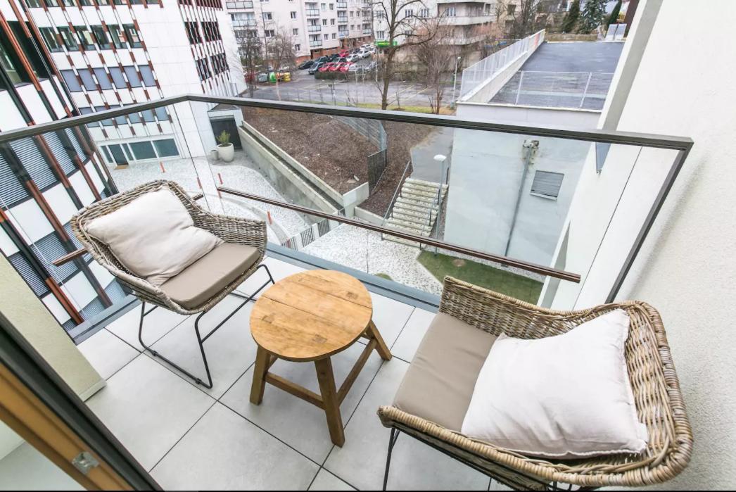 Flawless Apartments Pod Dekankou Praga Exterior foto